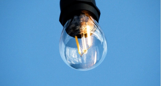 一至二月國家電網經營區用電量同比增長21.3%